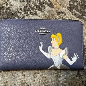 New Cinderella Coach Wallet